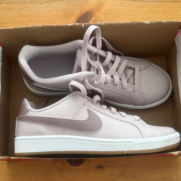 Brand New Nike Women's Court Royale Sneakers - Picture 3 of 7